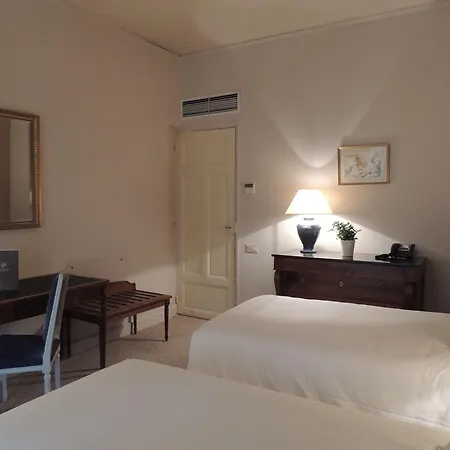 Maison Albar L'imperator 5* Nîmes
