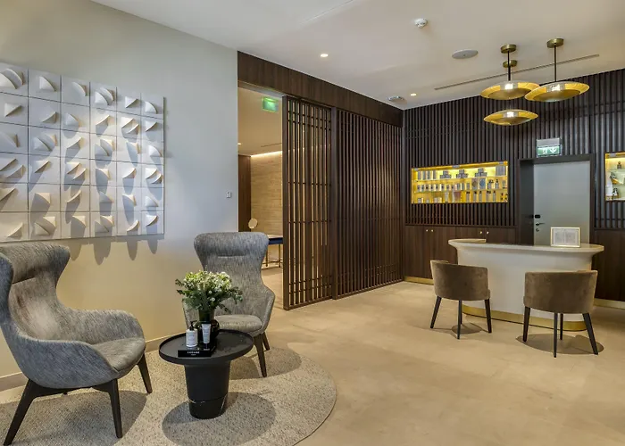 Отель Maison Albar L'imperator 5*