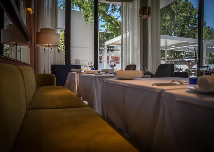 Maison Albar L'imperator 5* Ним